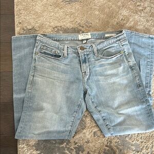 Frame Denim Blue Straight Leg Jeans with Vintage Appeal